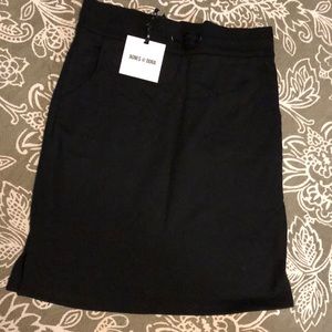 Agnes and Dora weekend skirt black. NWT